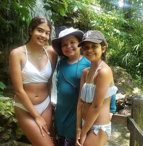 Meet your Posher, Yamill